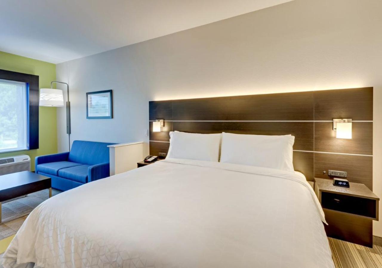 Holiday Inn Express & Suites - Winston - Salem Sw - Clemmons By Ihg Екстер'єр фото